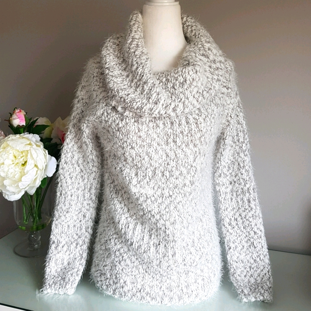 COPY - BUFFALO Knit Sweater